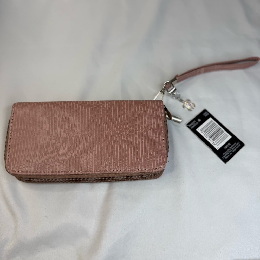Cindy Claire Chic Dusty Rose Pink Wristlet Wallet with Turtle Charm NWT